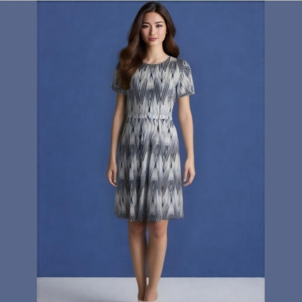 NWT MAGGY London Triangle accent midi dress